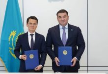 Photo of ТҮРКІСТАН ОБЛЫСЫНДА ИНТЕРНЕТТІҢ ЖАҢА ДӘУІРІ БАСТАЛАДЫ: 372 АУЫЛҒА ОПТИКАЛЫҚ БАЙЛАНЫС ТАРТЫЛАДЫ