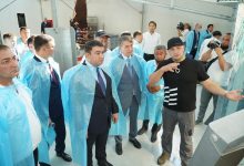 Photo of ТҮРКІСТАН ОБЛЫСЫНДА ІРІ МАЛ БОРДАҚЫЛАУ КЕШЕНІ МЕН ҚҰРАМА ЖЕМ ЗАУЫТЫ ІСКЕ ҚОСЫЛДЫ