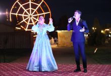 Photo of АШЫҚ АСПАН АСТЫНДА ТҮРКІСТАН ӘУЕНДЕРІ ШЫРҚАЛДЫ: ЖАЗҒЫ ӘУЕН МЕН СПОРТТЫҢ ҮНІ БІРІККЕН КЕШ