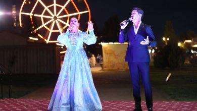 Photo of АШЫҚ АСПАН АСТЫНДА ТҮРКІСТАН ӘУЕНДЕРІ ШЫРҚАЛДЫ: ЖАЗҒЫ ӘУЕН МЕН СПОРТТЫҢ ҮНІ БІРІККЕН КЕШ