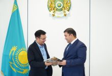 Photo of ТҮРКІСТАН ОБЛЫСЫ ӘКІМІ UNITED GLOBAL LLC ХАЛЫҚАРАЛЫҚ КОМПАНИЯСЫМЕН ИНВЕСТИЦИЯЛЫҚ ЖОБАЛАРДЫ ТАЛҚЫЛАДЫ