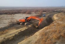Photo of БӘЙДІБЕКТЕ СУ АРНАЛАРЫН ТАЗАЛАУ ЖҰМЫСТАРЫ ЖҮЙЕЛІ ЖҮРГІЗІЛУДЕ