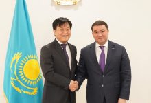 Photo of НҰРАЛХАН КӨШЕРОВ КОРЕЯЛЫҚ ИНВЕСТОРМЕН КЕЗДЕСІП, СТРАТЕГИЯЛЫҚ ӘРІПТЕСТІКТІ ТЕРЕҢДЕТУ МӘСЕЛЕЛЕРІН ТАЛҚЫЛАДЫ