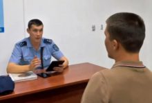 Photo of ОРАЛДА ӘЛЕУМЕТТІК ЖЕЛІДЕ БЕЙӘДЕП СӨЗ АЙТҚАН АЗАМАТ 5 ТӘУЛІККЕ ҚАМАУҒА АЛЫНДЫ