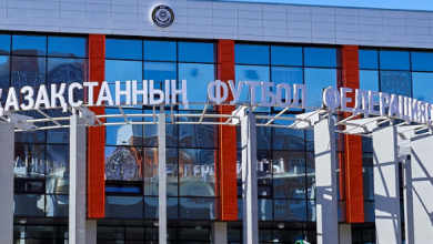 Photo of АСТАНАДА ФУТБОЛ ҚАҚПАСЫ БАЛАНЫҢ ҮСТІНЕ ҚҰЛАП КЕТТІ
