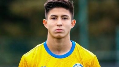 Photo of ДАСТАН СӘТПАЕВ «ЧЕЛСИ» КЛУБЫНА РЕСМИ ТҮРДЕ АУЫСТЫ