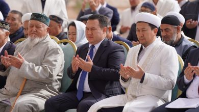 Photo of ТҮРКІСТАНДА «БАБАЛАР РУХЫНА 100 ХАТЫМ» АТТЫ ТАҒЫЛЫМДЫ ІС-ШАРА ӨТТІ