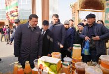 Photo of ТҮРКІСТАН ОБЛЫСЫНДА АУЫЛ ШАРУАШЫЛЫҒЫ САЛАСЫ ЕҢБЕККЕРЛЕРІ ҚҰРМЕТКЕ БӨЛЕНДІ